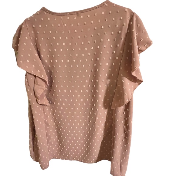 STARVNC Women Women Swiss Dot V Neck Button Flutter Sleeve Top - Picture 3 of 6